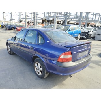 opel vectra b berlina del año 1997