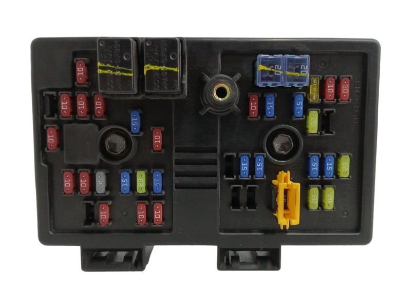 Recambio de caja reles / fusibles para chevrolet captiva 2.0 diesel cat referencia OEM IAM 96821082  