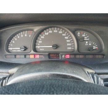 opel vectra b berlina del año 1997