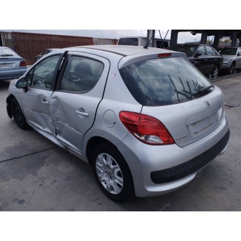 peugeot 207 del año 2012