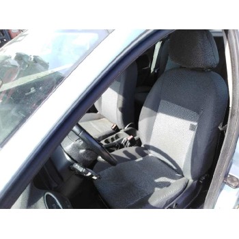 ford focus berlina (cap) del año 2006