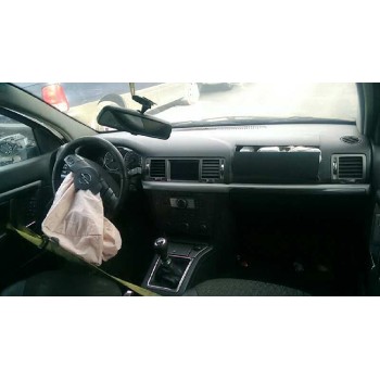 opel vectra c berlina del año 2006