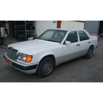 mercedes-benz clase e (w124) berlina del año 1992