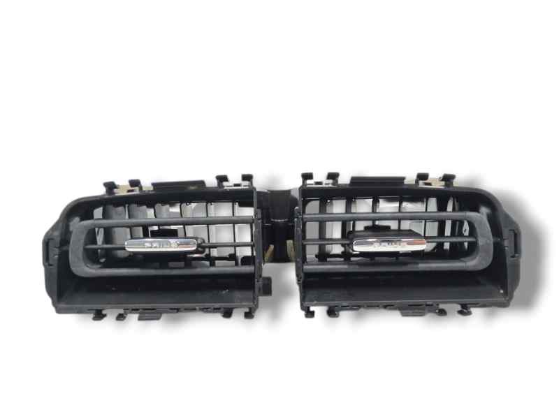 Recambio de rejilla aireadora para toyota prius 1.8 hybrid zvw50,zvw51,zvw50r referencia OEM IAM 5567047190 CENTRAL 