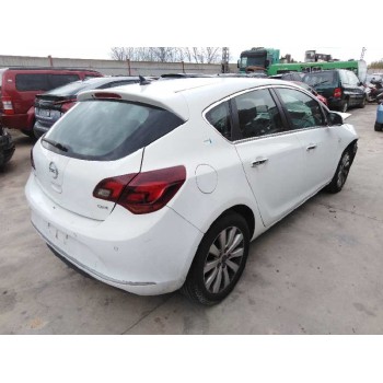 opel astra j lim. del año 2012
