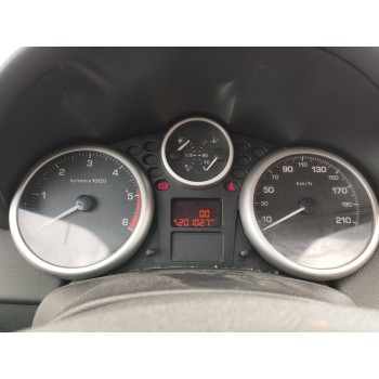 peugeot 207 del año 2012