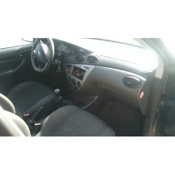 ford focus berlina (cak) del año 2005