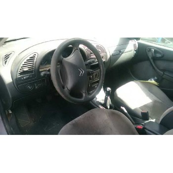 citroën xsara berlina del año 2002