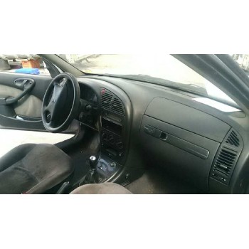 citroën xsara berlina del año 2002