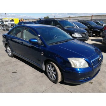 toyota avensis berlina (t25) del año 2004