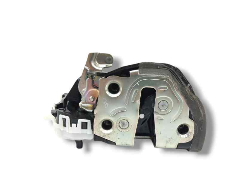 Recambio de cerradura puerta trasera izquierda para toyota prius 1.8 hybrid zvw50,zvw51,zvw50r referencia OEM IAM 6906052280 Recambio de cerradura puerta trasera izquierda para toyota prius 1.8 hybrid zvw50,zvw51,zvw50r referencia OEM IAM 6906052280