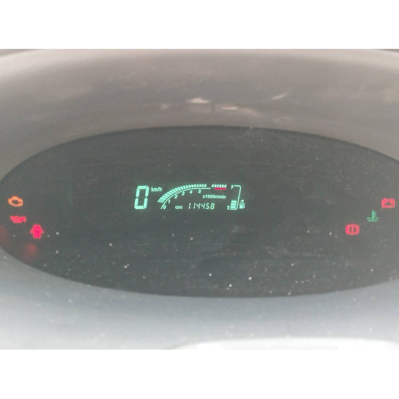 TOYOTA YARIS (_P1_) 2005