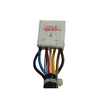 Recambio de piloto trasero derecho para chevrolet captiva 2.0 diesel cat referencia OEM IAM 96626996  