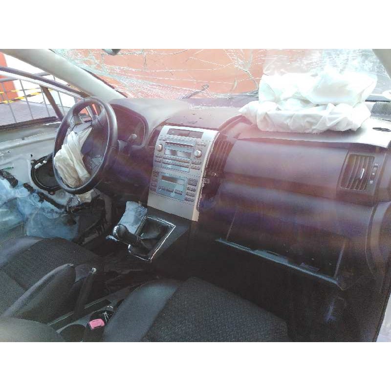 TOYOTA COROLLA Verso (ZER_, ZZE12_, R1_) 2008