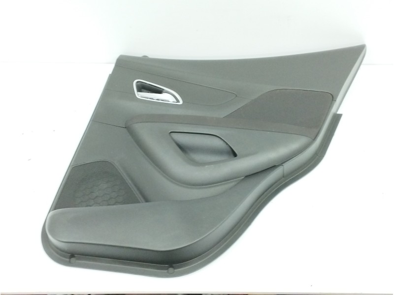 Recambio de guarnecido puerta trasera derecha para opel mokka 1.6 cdti dpf referencia OEM IAM AVF84543 NEGRO Recambio de guarnecido puerta trasera derecha para opel mokka 1.6 cdti dpf referencia OEM IAM AVF84543 NEGRO