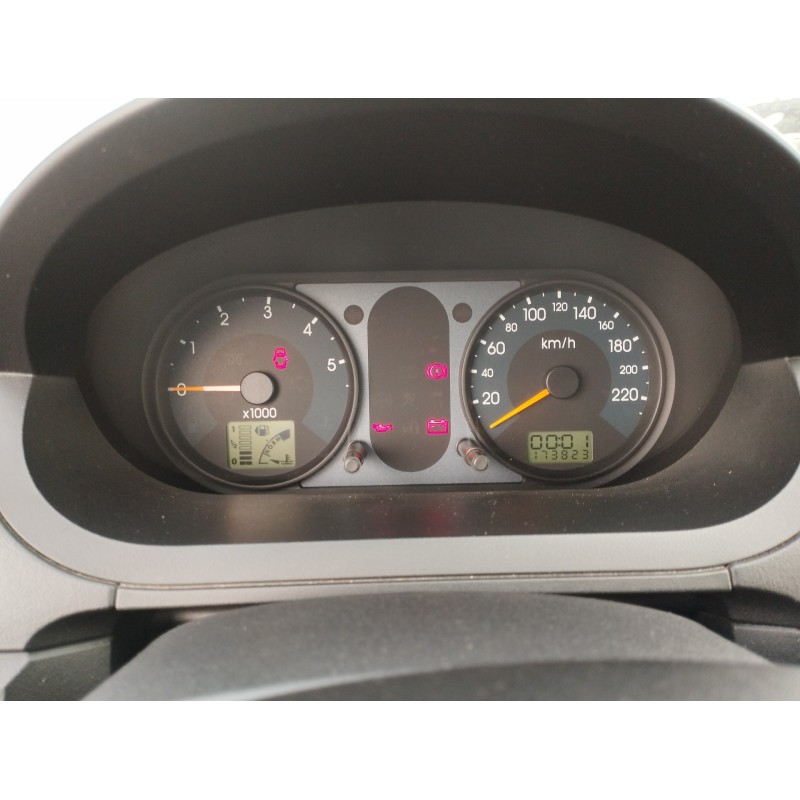 FORD FIESTA V (JH_, JD_) 2003