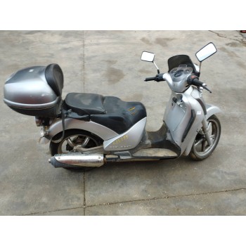 aprilia scarabeo del año 2009