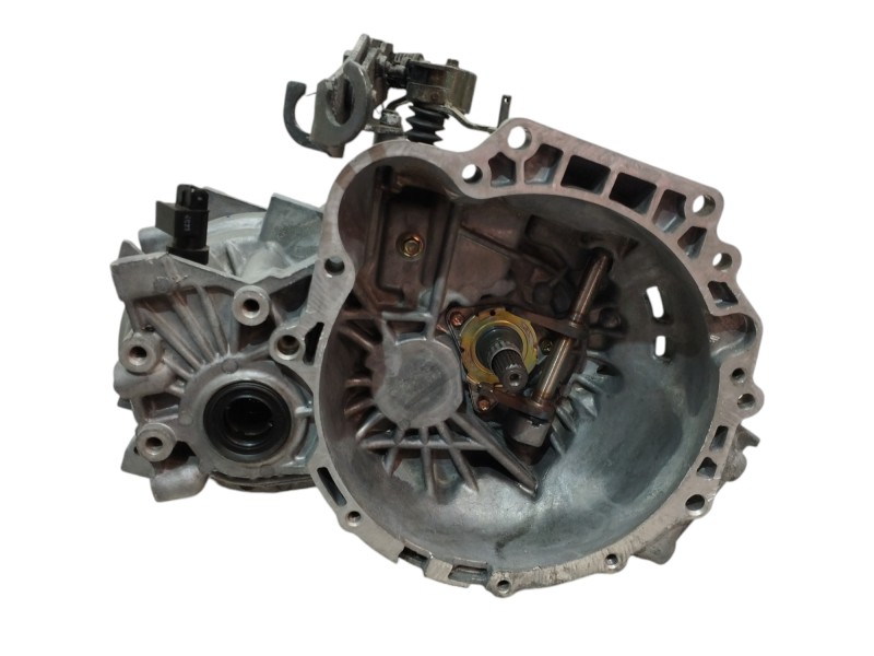 Recambio de caja cambios para hyundai accent (lc) 1.5 crdi cat referencia OEM IAM J42073  
