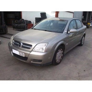 opel vectra c berlina del año 2002