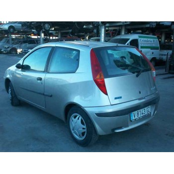 fiat punto berlina (188) del año 2000