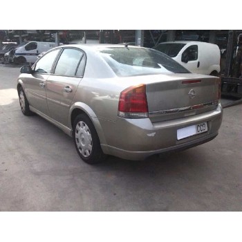 opel vectra c berlina del año 2002