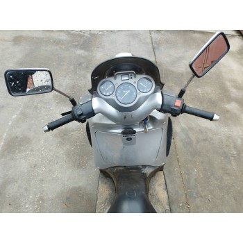 aprilia scarabeo del año 2009