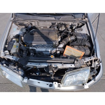 nissan almera (n16/e) del año 2001