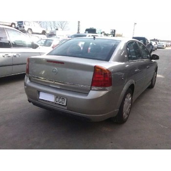 opel vectra c berlina del año 2002