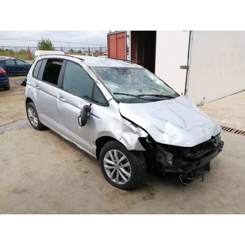 VOLKSWAGEN TOURAN (5T1)