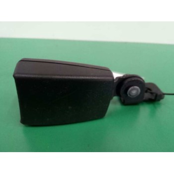 Recambio de enganche cinturon derecho para opel astra j sports tourer excellence referencia OEM IAM 13354864 TRASERO 