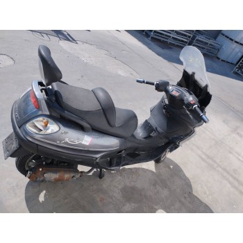 Recambio de carroceria corte para piaggio (vespa) x9 x9 125 evolution referencia OEM IAM   