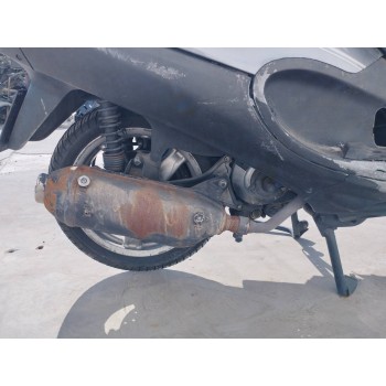 Recambio de carroceria corte para piaggio (vespa) x9 x9 125 evolution referencia OEM IAM   