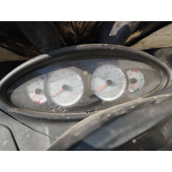 Recambio de carroceria corte para piaggio (vespa) x9 x9 125 evolution referencia OEM IAM   