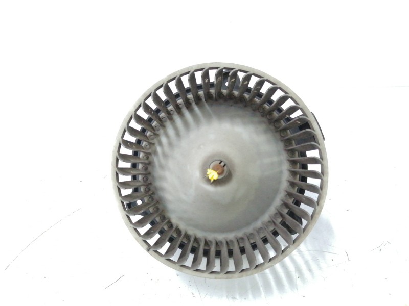 Recambio de motor calefaccion para kia sorento 2.5 crdi cat referencia OEM IAM Recambio de motor calefaccion para kia sorento 2.5 crdi cat referencia OEM IAM