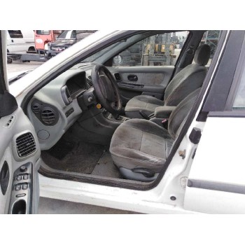 renault laguna (b56) del año 2000