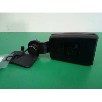 Recambio de enganche cinturon derecho para opel astra j sports tourer excellence referencia OEM IAM 13354864 TRASERO 