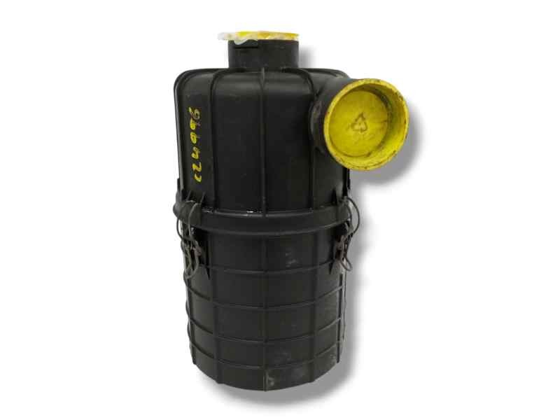 Recambio de filtro aire para nissan trade 100 3.0 turbodiesel referencia OEM IAM 16500G4800  