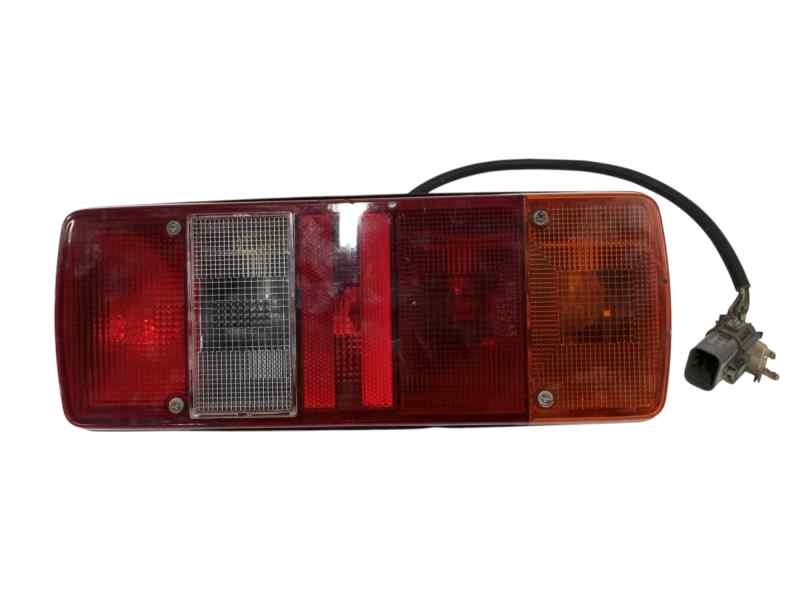 Recambio de piloto trasero derecho para nissan trade 100 3.0 turbodiesel referencia OEM IAM   