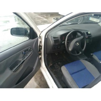 seat ibiza (6k1) del año 2001