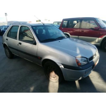 ford fiesta berlina (dx) del año 2000