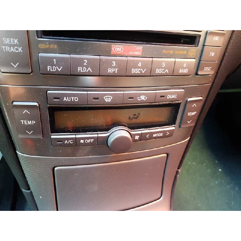 TOYOTA AVENSIS (_T25_) 2006