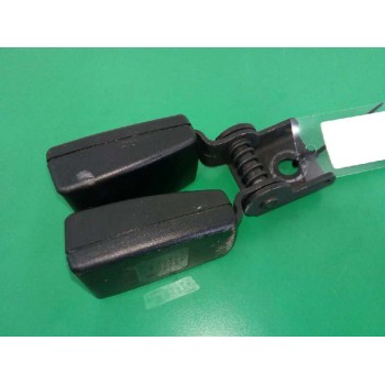 Recambio de enganche cinturon izquierdo para opel astra j sports tourer excellence referencia OEM IAM 13354863 TRASERO 