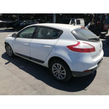 renault megane iii berlina 5 p del año 2012