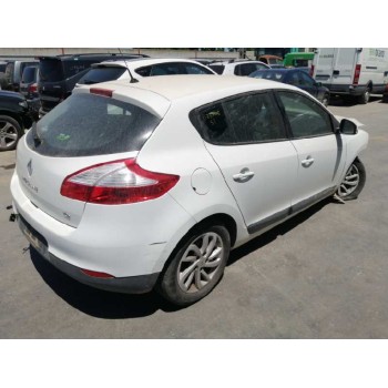 renault megane iii berlina 5 p del año 2012