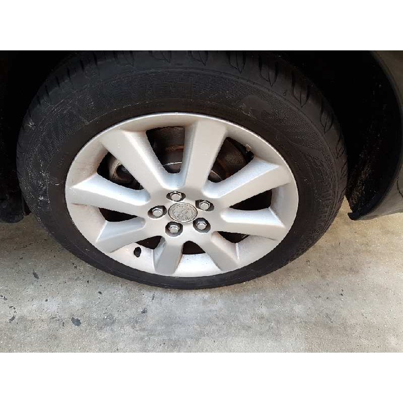 TOYOTA AVENSIS (_T25_) 2006