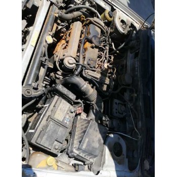 nissan primera trav. (wp11) del año 2001