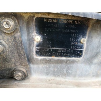 nissan primera trav. (wp11) del año 2001