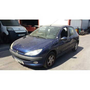 peugeot 206 berlina del año 2000