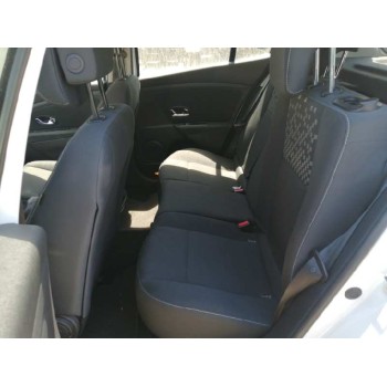 renault megane iii berlina 5 p del año 2012