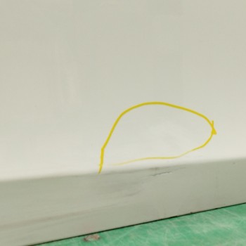 Recambio de puerta delantera derecha para volvo v40 1.6 diesel cat referencia OEM IAM 31402335 NECESITA REPARACION 